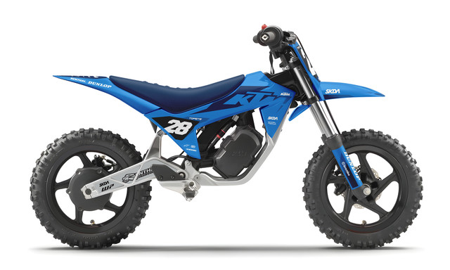 ボンバー DIVIDE Blk/Teal KTM SX-E2 Full Graphics Kit | SKDA USA
