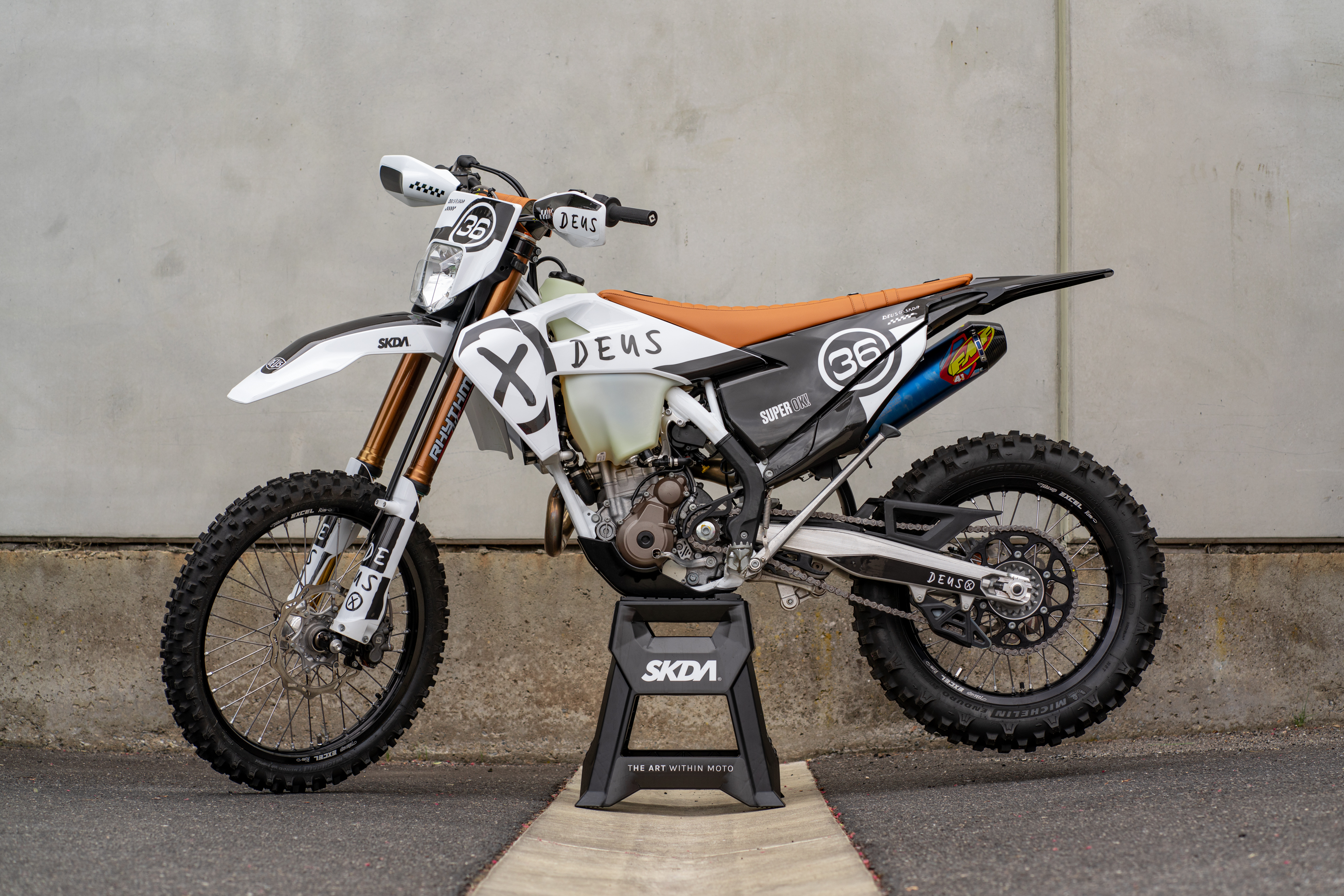 HANDY Full Graphics Kit