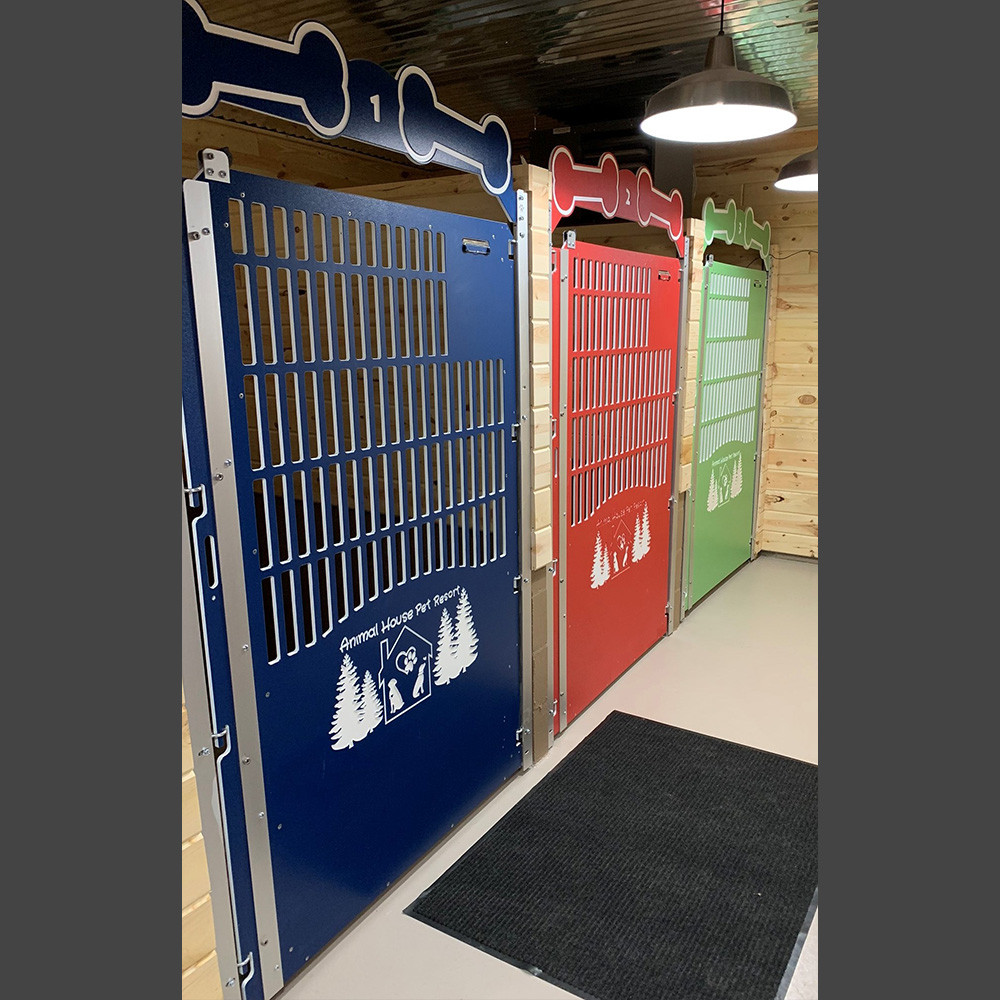 Kennel Ideas: Multi-colored Dog Kennels | Animal House Pet Resort