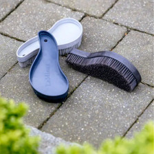 LeMieux Wizard Brush Trio in Navy/Black/Grey - Lifestyle