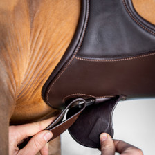 LeMieux Gel-Tek Anatomic Long Stud Girth with Magnet - Brown - Lifestyle
