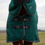 Front closure Forest Green WeatherBeeta ComFiTec Plus Dynamic Detach-A-Neck Turnout Rug 100g