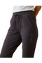 Ariat Ladies Memento Jogger in Periscope - front pockets and logo