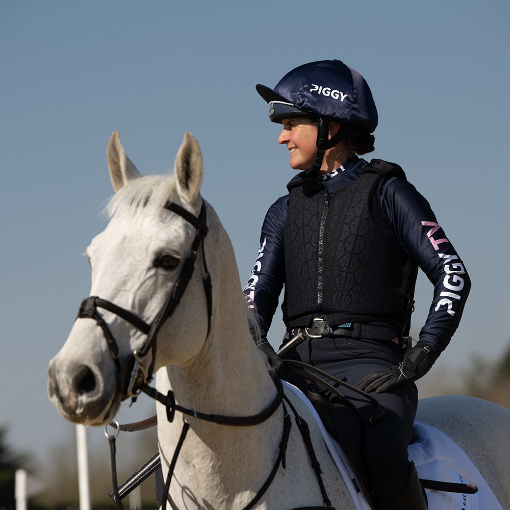  What is the Safest Body Protector for Horse Riding? Why Racesafe is a Top Choice