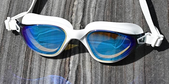 swim-goggles-pod-aqualuxe-blue-mirrored-lenses-white-frame.jpg