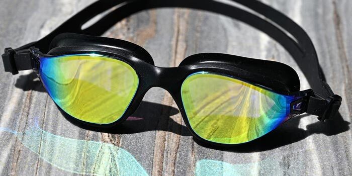 swim-goggles-pod-aqualuxe-gold-mirrored-lenses-black-frame.jpg