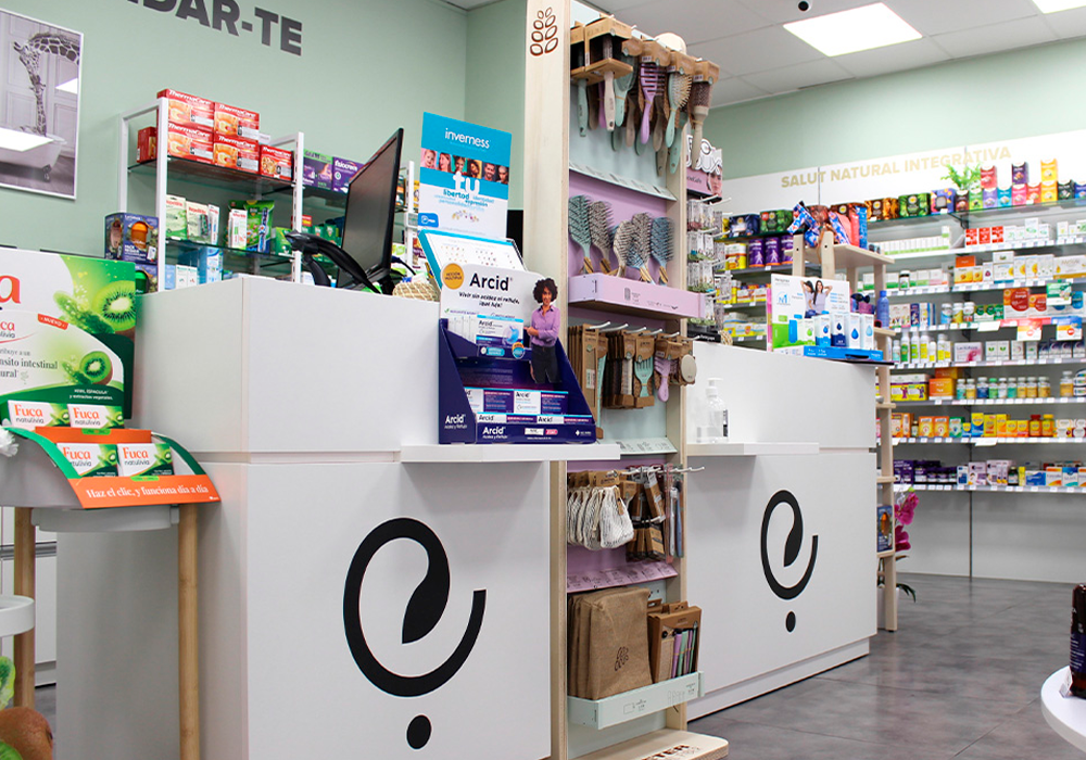 imagen farmacia can comelles 2