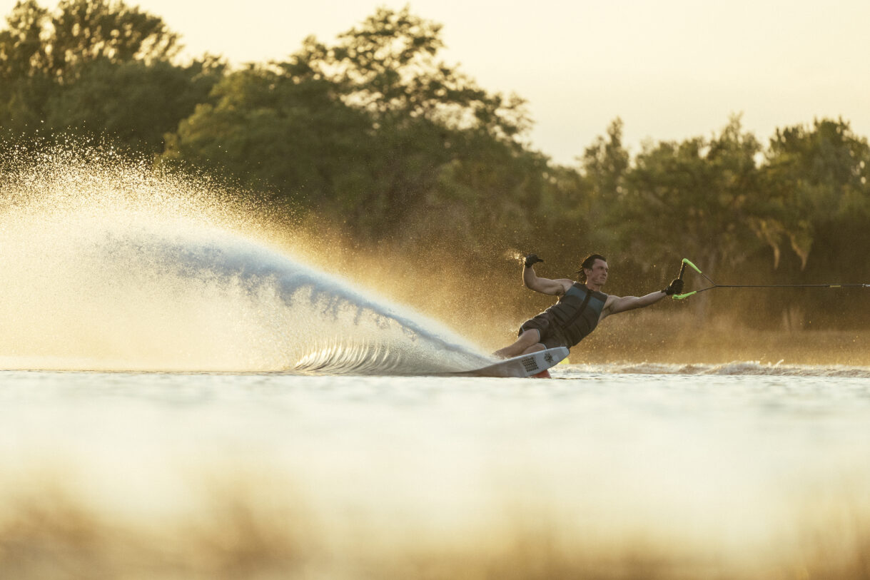 How to Set Up a Water Ski WakeHouse