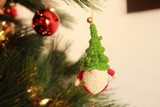 5 Cute Holiday Craft Ideas: Crochet, Paint or Scrapbook Something Special