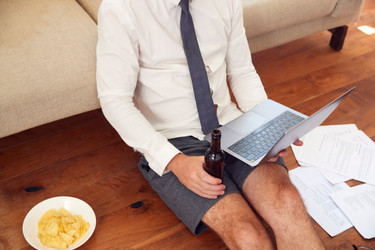 Guide to Men's Loungewear for Ultimate Comfort and Fashion