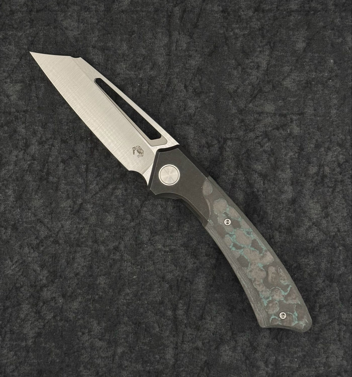 Gecko Customz Pictus XL V2 Folding Knife Blackwashed Titanium