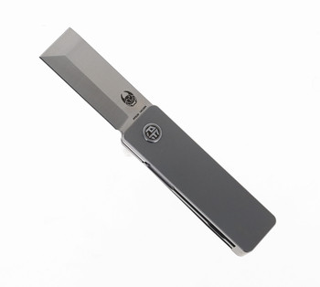 Petrified Fish Cash Front Flipper Money Clip Pocket Knife Gray Titanium Handle 14C28N Plain Edge Satin Finish E09-GAS