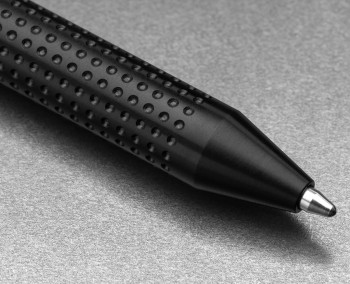 James Brand Knives Bolen Black Stainless Steel Twist Barrel Pen CO310903-10 James Brand Knives Bolen Black Stainless Steel Twist Barrel Pen CO310903-10