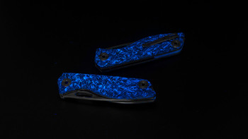 (from collection) WMK Exclusive Real Steel Sidus Liner Lock Knife Blue Luminous Shred Carbon Fiber Handle Plain D2 Edge 7464