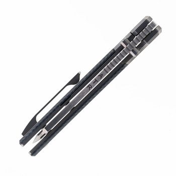 Knife Standards RR Station Frame Lock Folding Knife Silver Twill Carbon Fiber / Titanium Handle Vanax Superclean Satin Blade