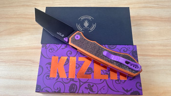 (Dropping Sept 21st) Exclusive Halloween Kizer Wharning Folding Knife Orange Aluminum & Glow in the Dark Green Micarta Handle Black Nitro-V Sheepsfoot Ki3738E2