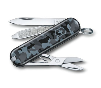 Victorinox Classic SD Swiss Navy Knife Camoflage Handle 0.6223.942US2 Victorinox Classic SD Swiss Navy Knife Camoflage Handle 0.6223.942US2