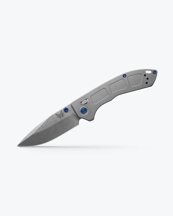 S Benchmade Narrows Axis Lock Folding Knife Gray Titanium Handle