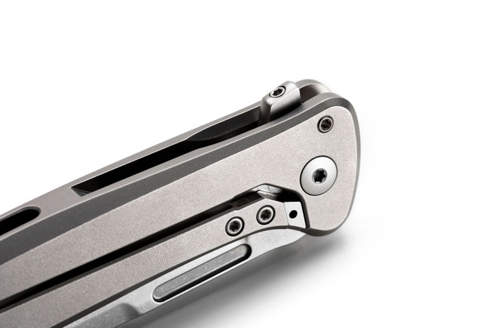 LionSteel Folding Knife Titanium/Carbon Fiber Handle Magnacut