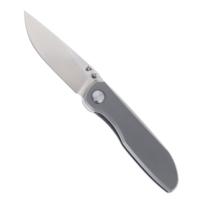 Vanguard Cheetah Integral Folding Knife Gray Titanium Handle Satin VG10 Steel
