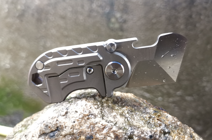 Pocket Rhino Flipper Knife Gray Titanium Alloy Handle Plain S35VN Blade