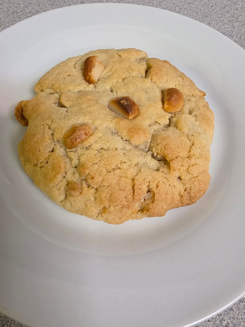 vegan macadamia nut cookie