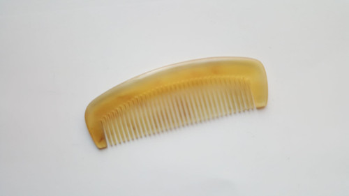 Small natural sheep horn comb for men or women. Fine teeth, 12 cm (4 inch).