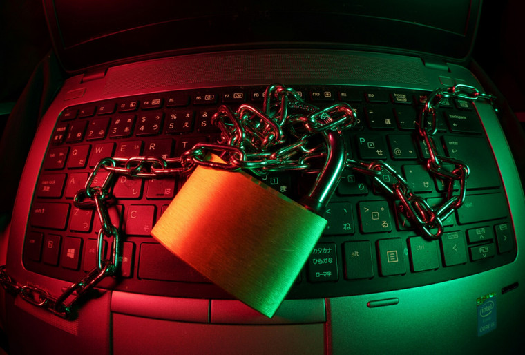How to Stay Anonymous Online: A Beginner’s Guide to Digital Privacy