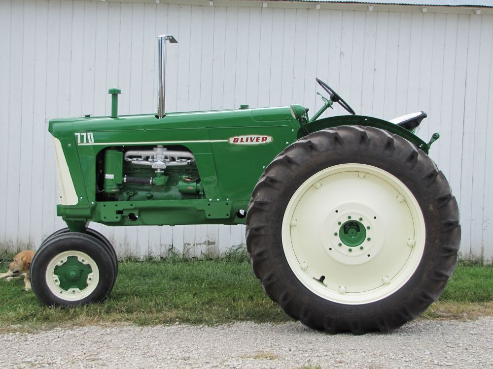770 Oliver Tractor 770 Oliver