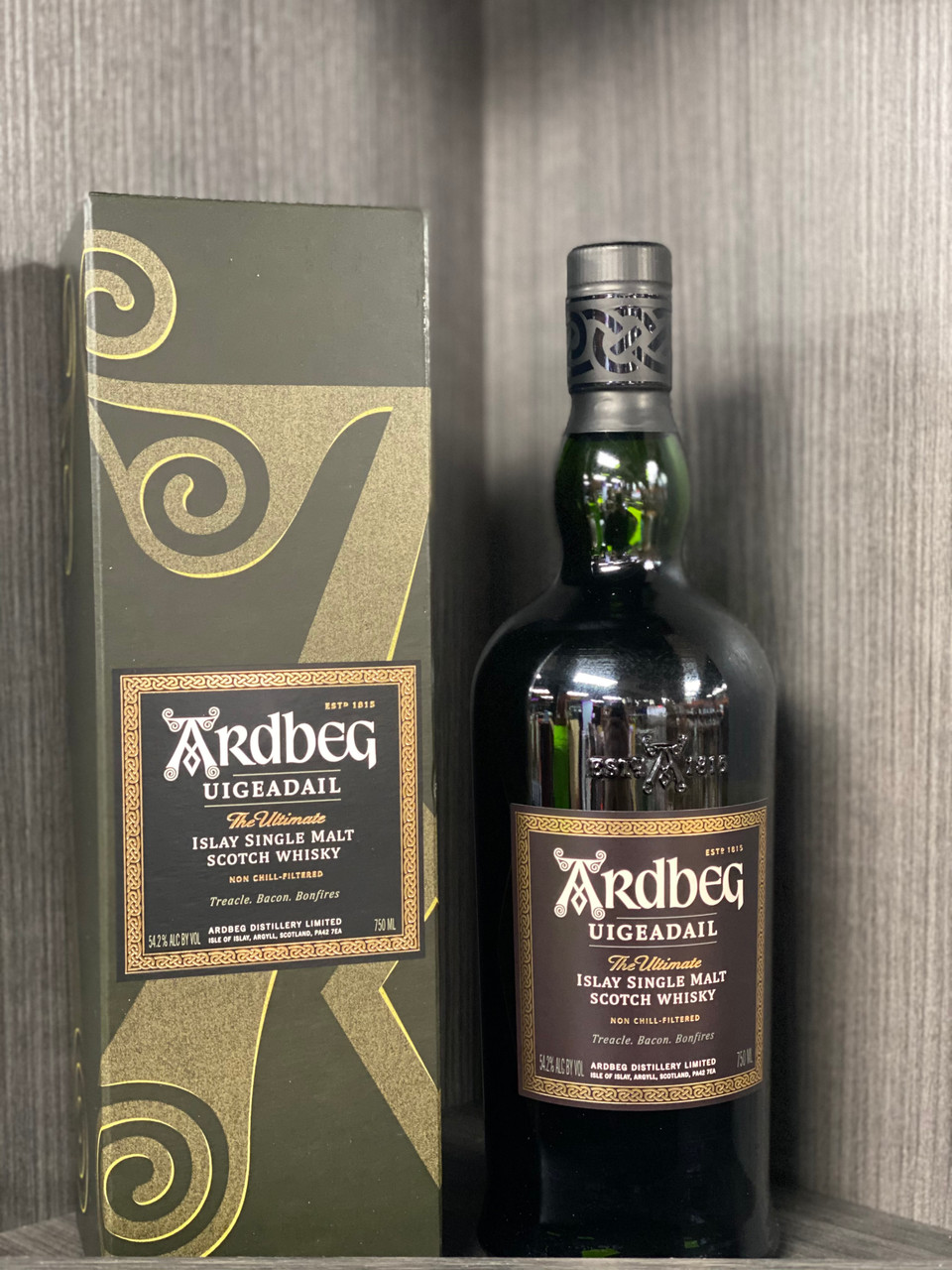 ARDBEG UIGEADAIL SINGLE MALT SCOTCH WHISKY 750 ML