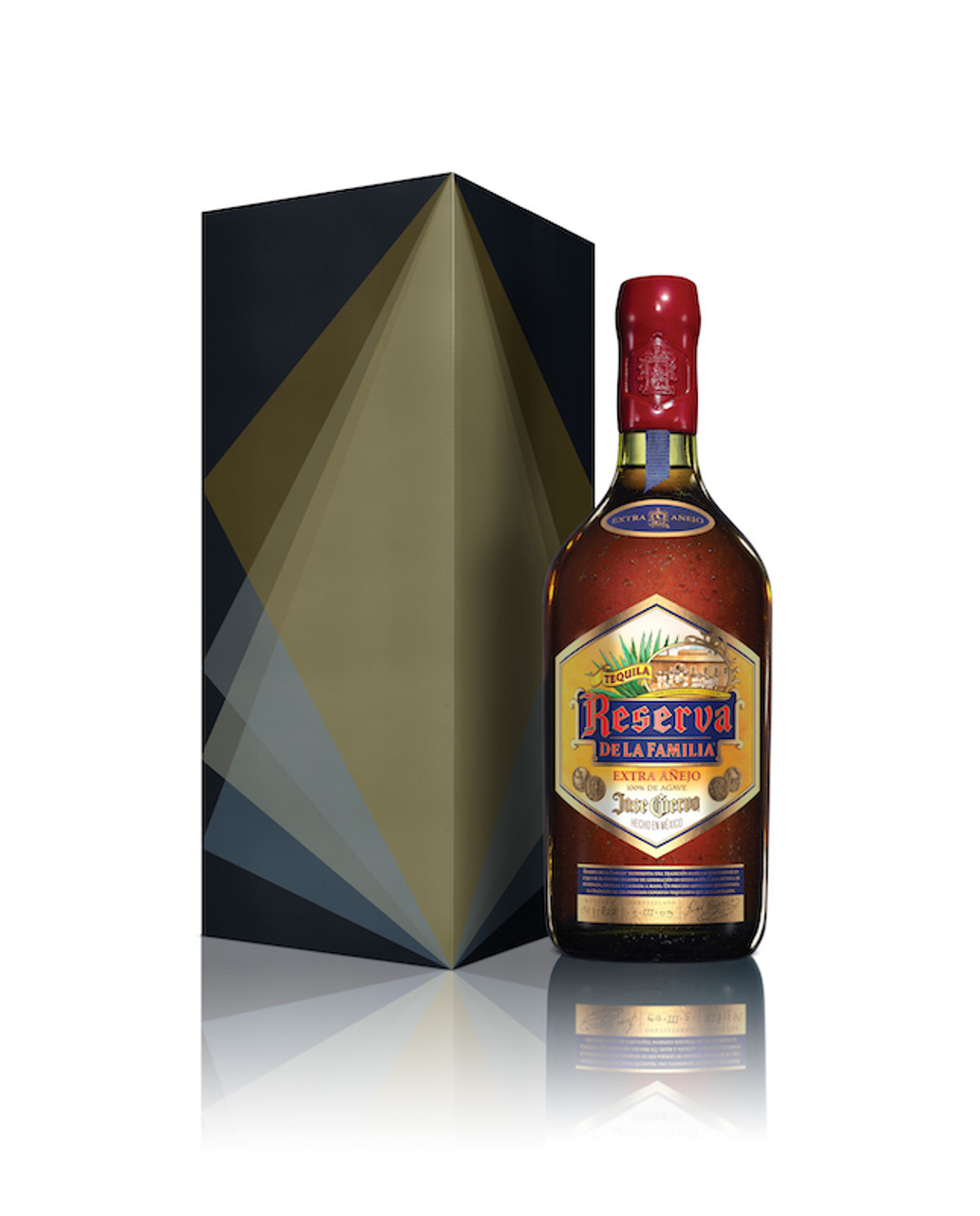 Jose Cuervo Reserva de la Familia Extra Añejo 750 ML