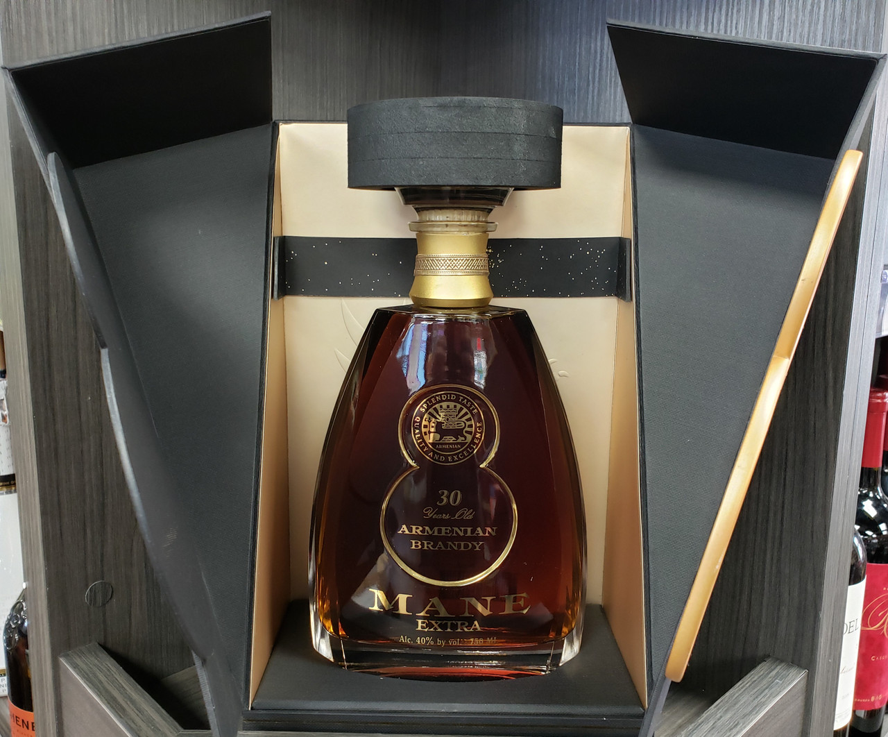 Mane Brandy Extra 30yr Armenia 750ml