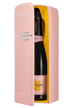 Veuve Clicquot Brut Rose Champagne with the Fridge 750 ML