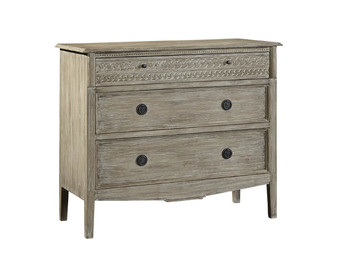 Delilah Chest