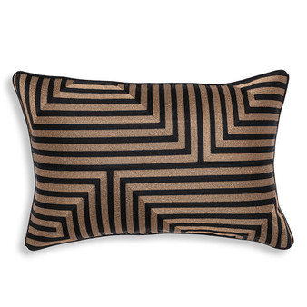 Cushion Spray Rectangular Black/Gold