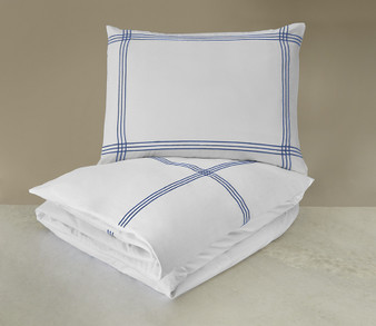 Madison Duvet Set with Blue Embroidery 2 Standard Shams