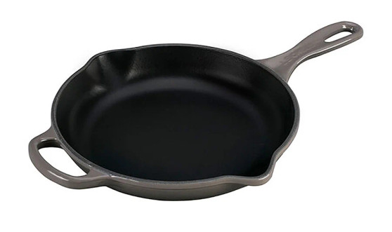 Le Creuset Signature 9 Oyster Enameled Cast Iron Skillet