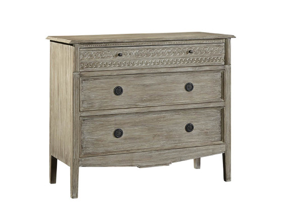 Delilah Chest