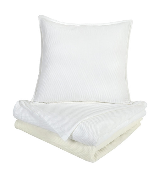 Hyatt Matelasse Sham White King