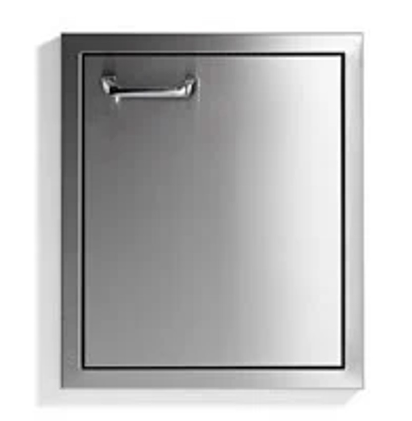 Lynx 18 Stainless Steel Right-Hinge Classic Access Door