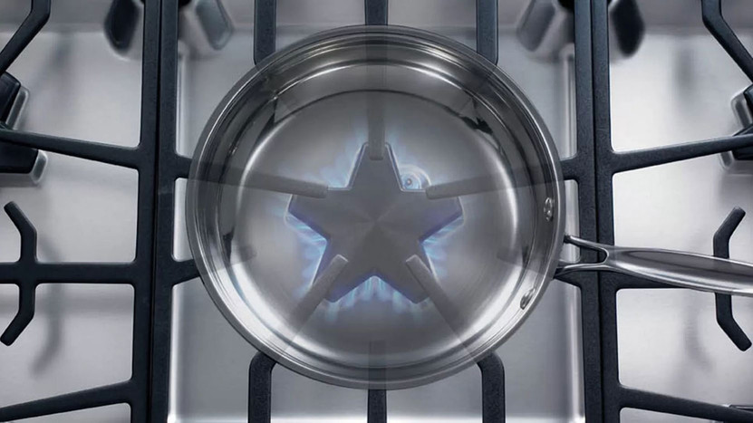 Thermador Gas Cooktop 36 Inch ADA Masterpiece Series in Stainless Steel (2)