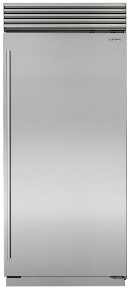 Sub-Zero 36 Stainless Steel Right-Hinge Classic Refrigerator With Tubular Handle