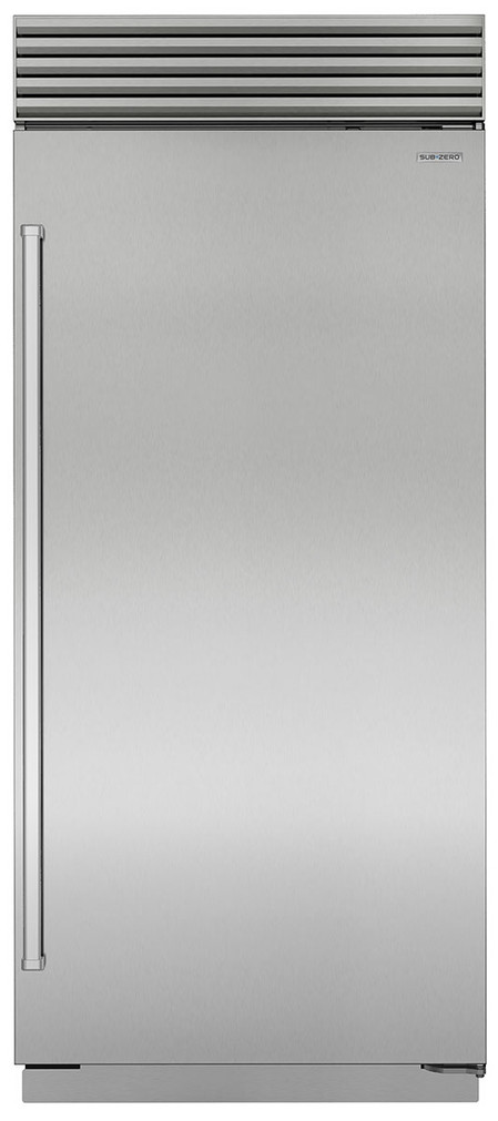 Sub-Zero 36 Stainless Steel Right-Hinge Classic Refrigerator With Pro Handle