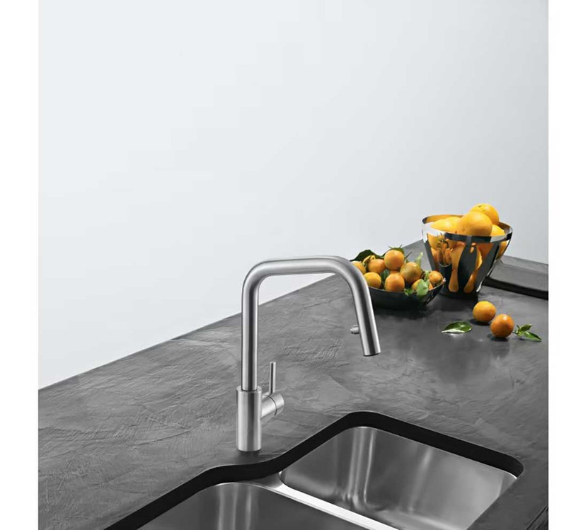 Franke Kubus Pull-Down Kitchen Faucet in Stainless Steel