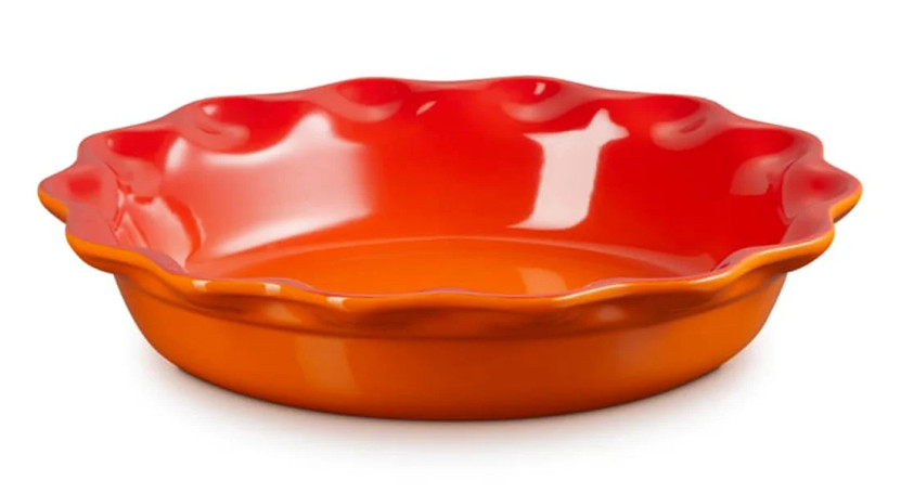 Le Creuset Heritage 9-Inch Pie Dish in Flame