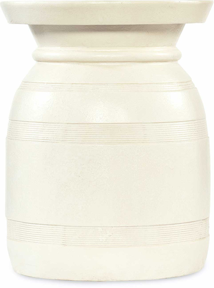 Hooker Furniture Living Room Big Sky Tahoe Urn Spot Table