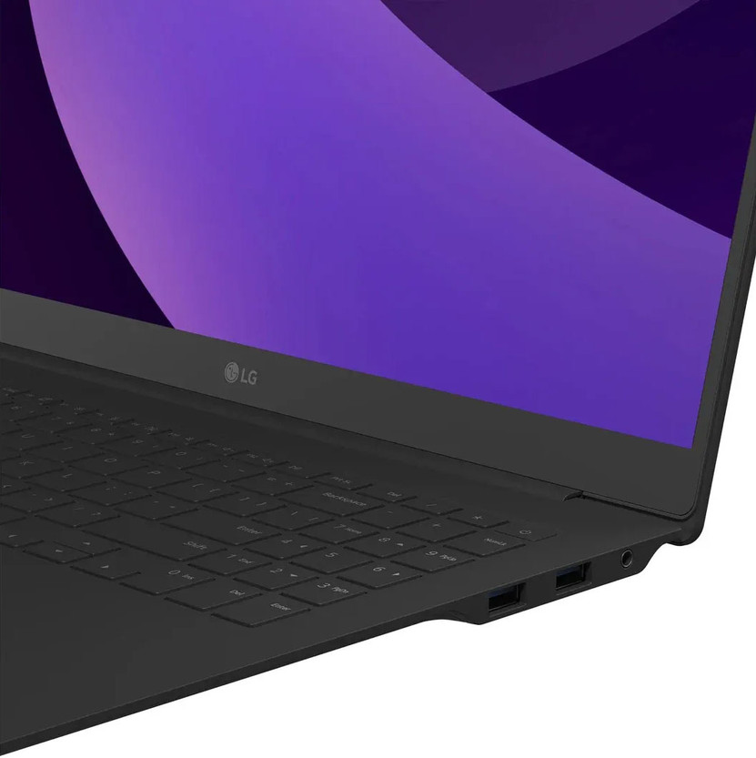 LG gram Pro Laptop 16-Inch Intel Core Ultra 7 255H 32GB RAM 2TB SSD, NVIDIA GeForce RTX 5050 in Obsidian Black