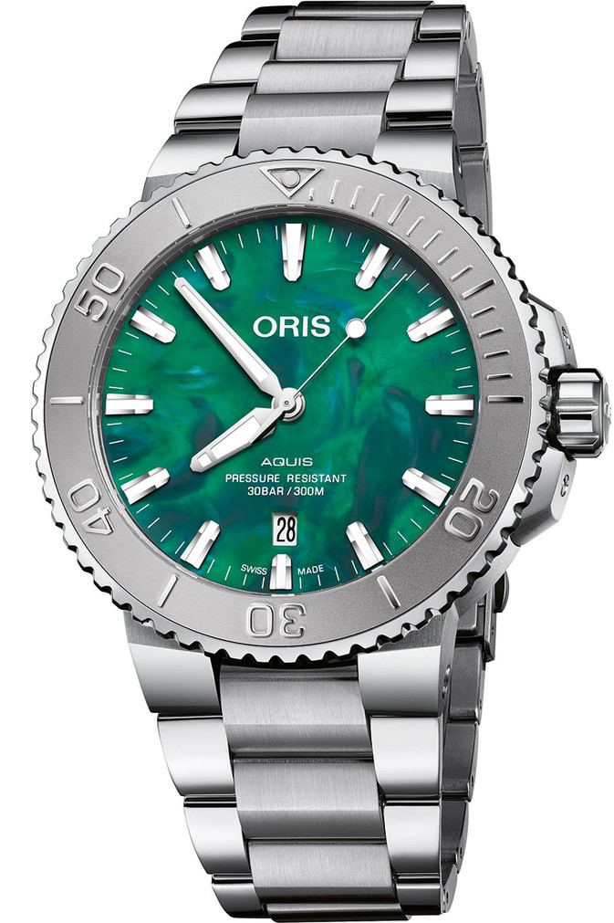 Oris Aquis X Bracenet Watch 43mm with Green Dial and Stainless Steel Bracelet