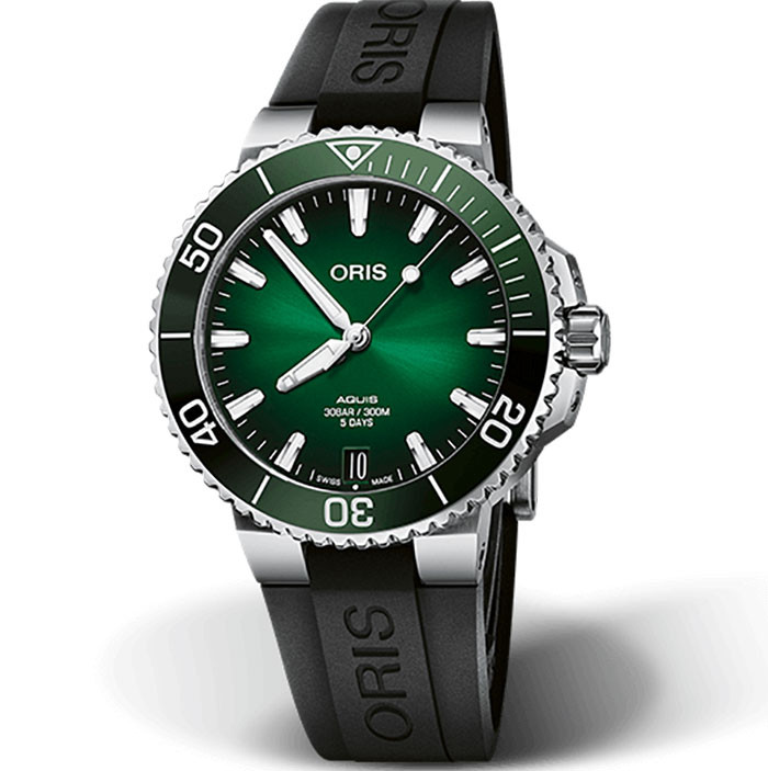 Oris Aquis Date Calibre 400 Green Dial, Black Rubber Strap Watch, 41.50mm