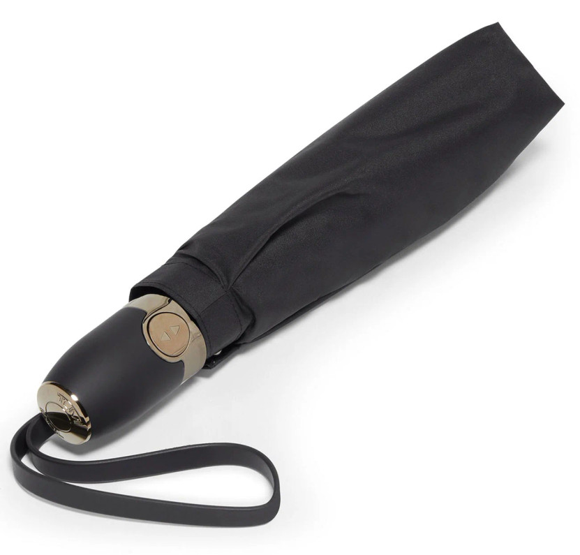 TUMI Medium Auto Close Umbrella in Black